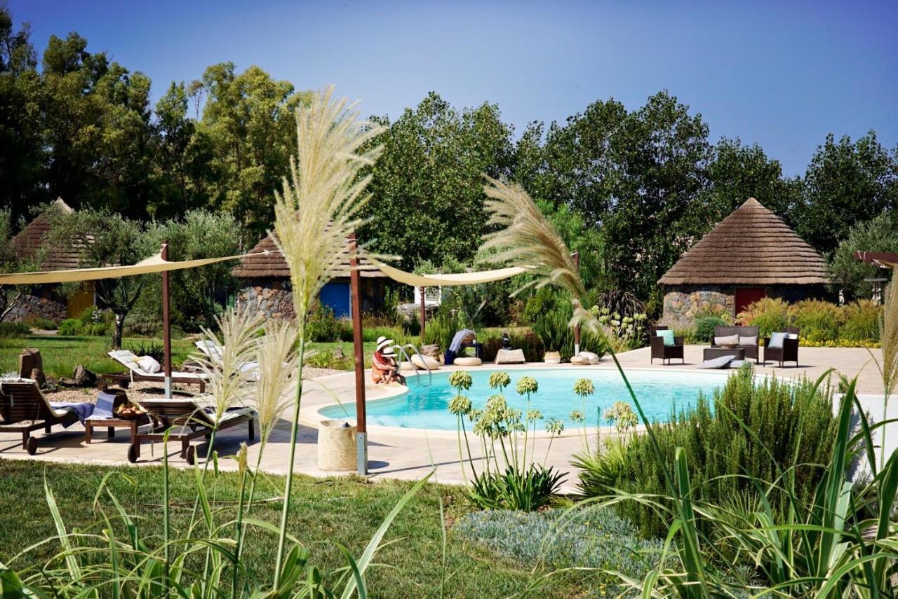 Is Cheas Wine Farm Boutique Hotel San Vero Milis 外观 照片