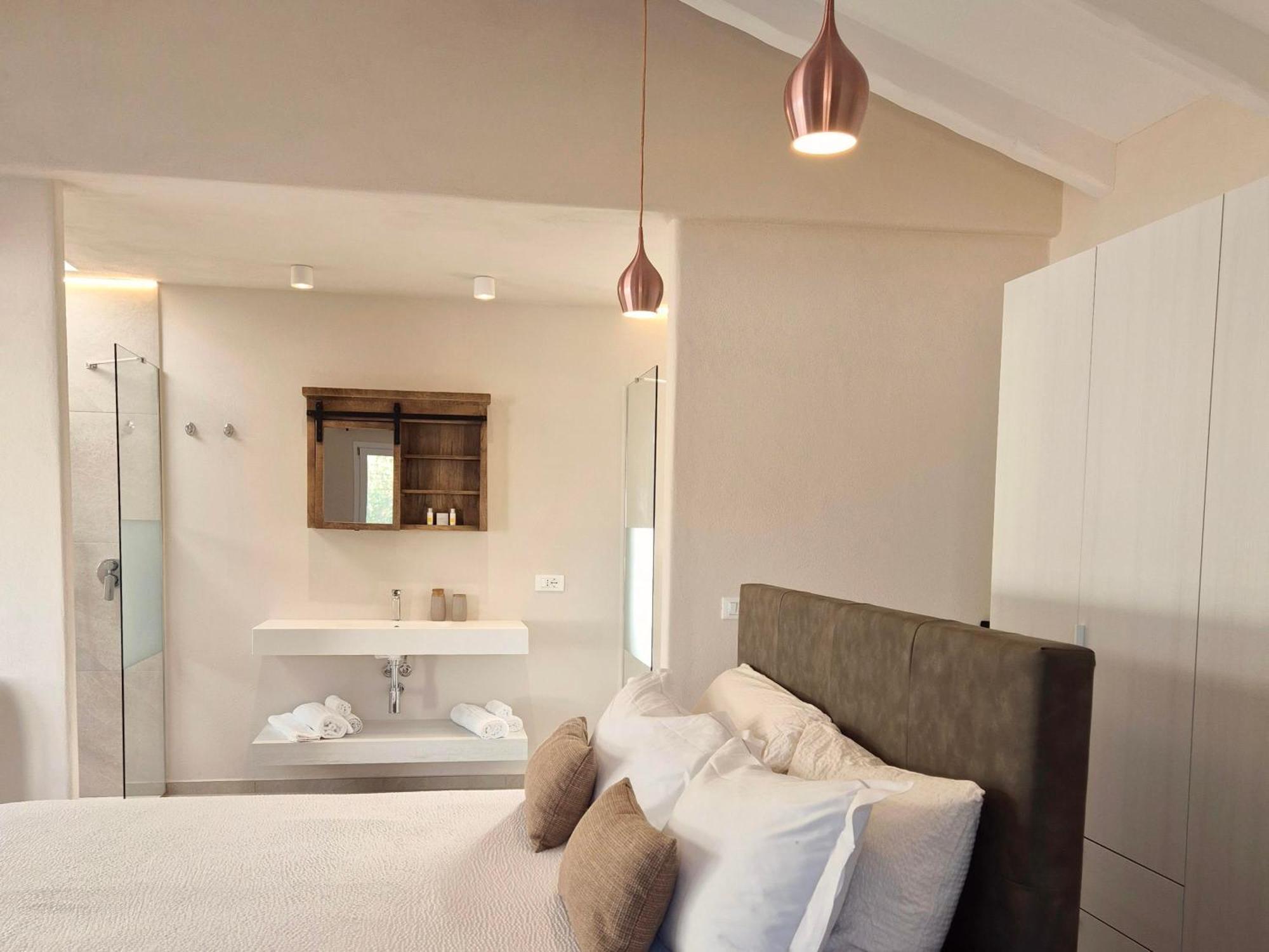 Is Cheas Wine Farm Boutique Hotel San Vero Milis 外观 照片