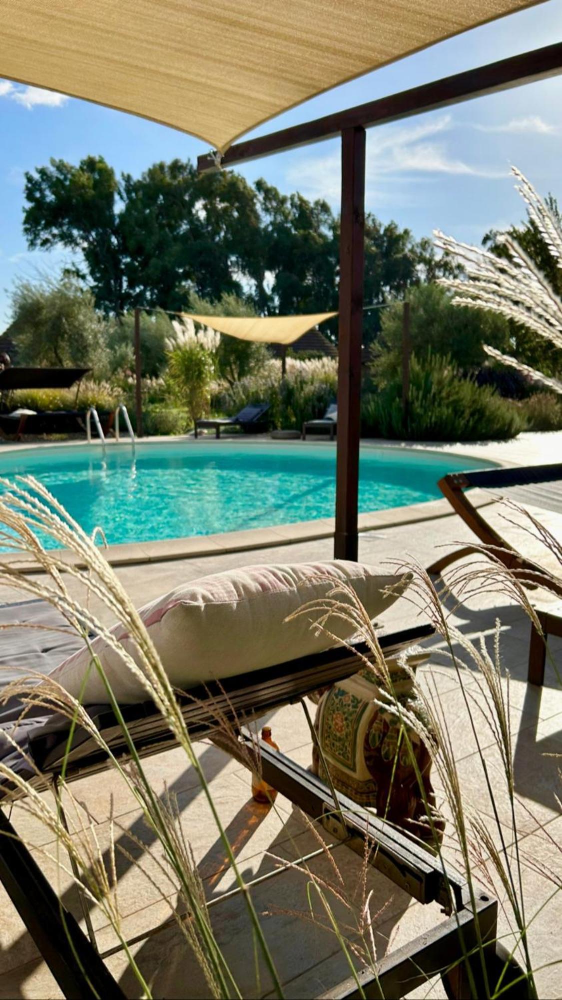 Is Cheas Wine Farm Boutique Hotel San Vero Milis 外观 照片
